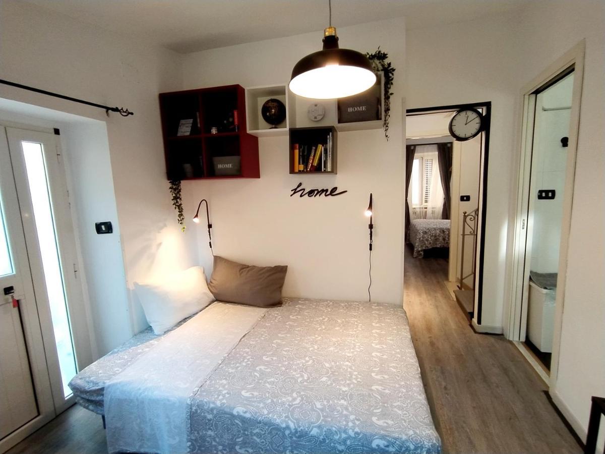 דירות אטרי Casa In Centro Storico Vista Gran Sasso מראה חיצוני תמונה