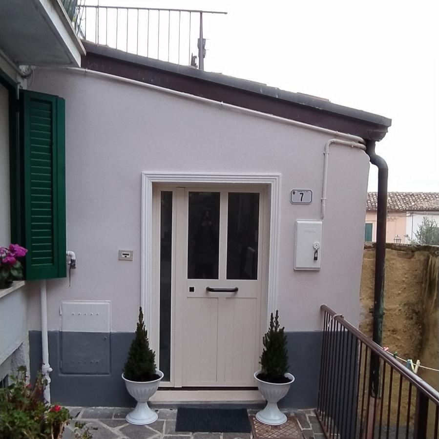 דירות אטרי Casa In Centro Storico Vista Gran Sasso מראה חיצוני תמונה
