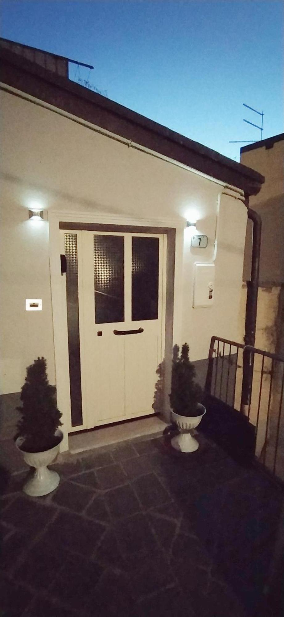 דירות אטרי Casa In Centro Storico Vista Gran Sasso מראה חיצוני תמונה